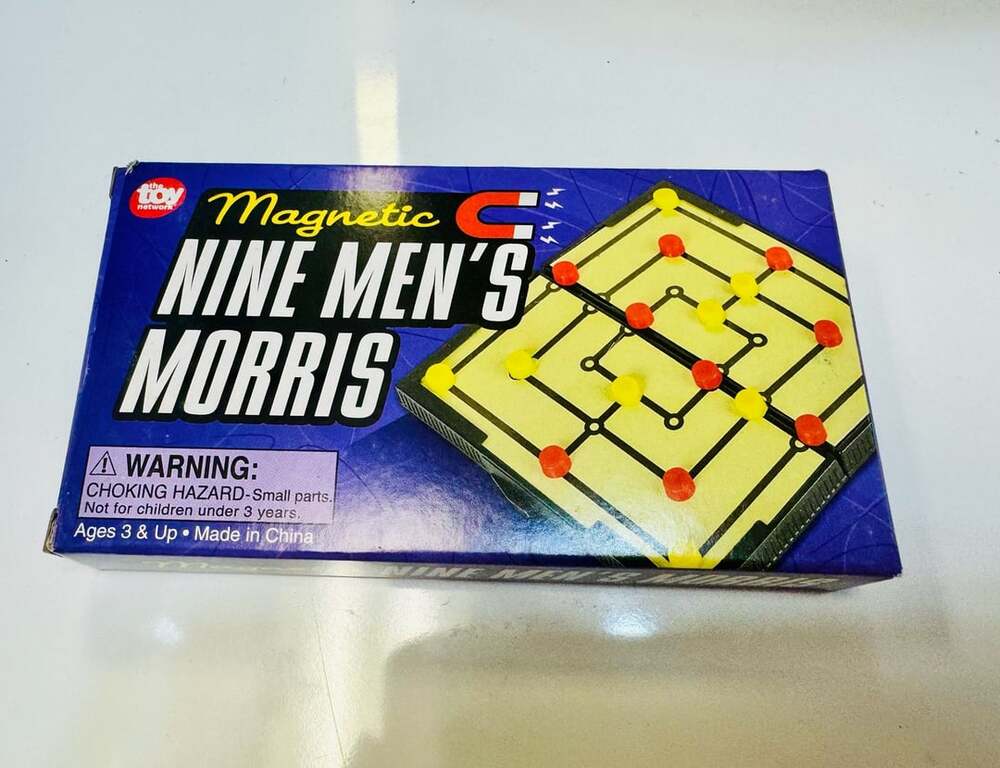 Toy Network Magnetic Nine Men's Morris Travel Game NWT